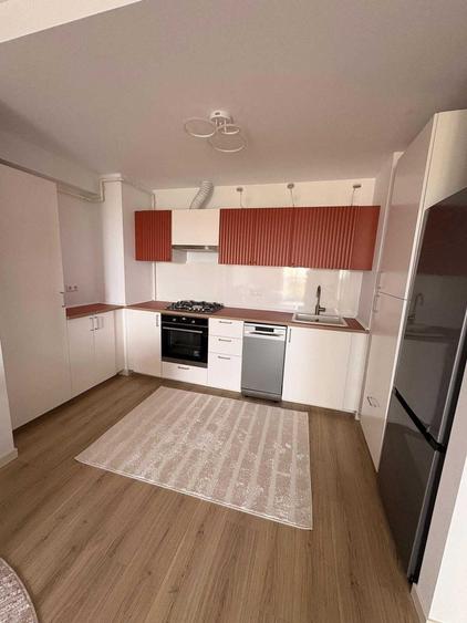 Apartament cu 2 camere decomandat în Ghencea