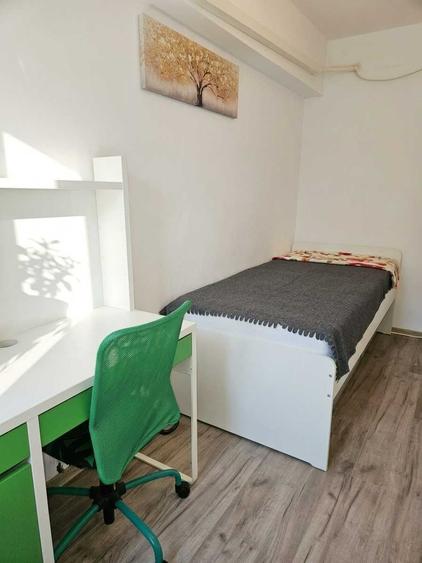 Apartament cu 2 camere decomandat în Costin Georgian