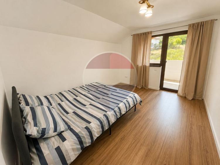 Duplex cu 4 camere cu Teren 1300 Mp în Mănăștur