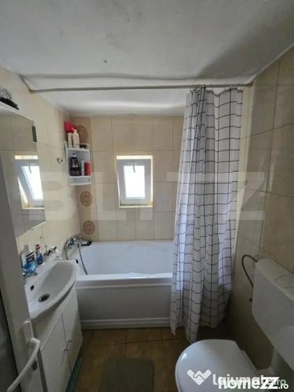 Casă cu 3 camere cu Teren 20 Mp în Turda