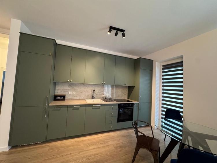 Apartament cu 2 camere decomandat în Giroc