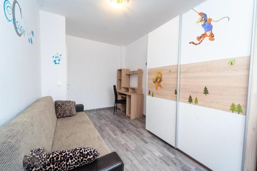 Apartament cu 3 camere decomandat în Avantgarden