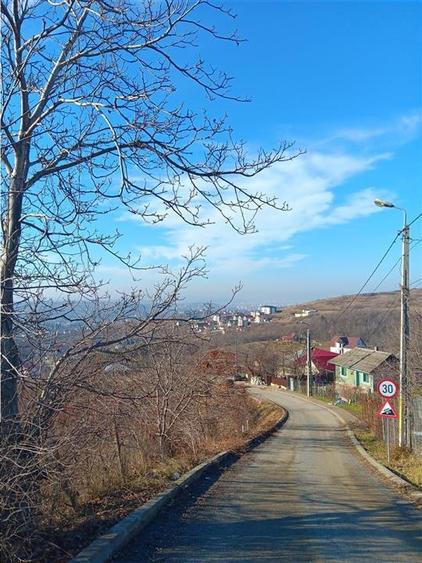 Bucium, Fundac Paun, teren1500mp. intravilan  str asfaltata - 1
