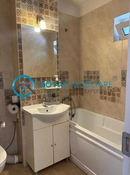 Royal Imobiliare - Vanzare Apartament zona Vest - 4