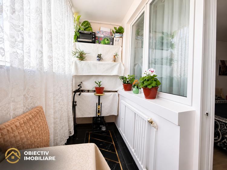 Apartament 3 camere CENTRAL - etaj intermediar - - 3
