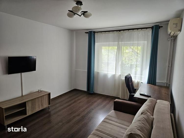 Garsonieră decomandată în Tătărași