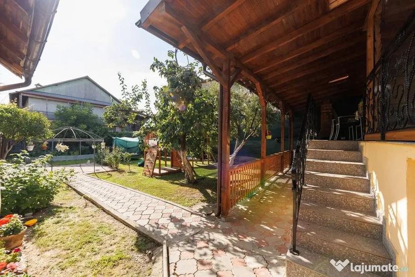 Casă cu 3 camere cu Teren 634 Mp în Central
