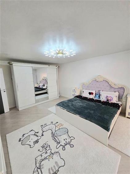 Apartament cu 3 camere semidecomandat, mobilat în Inel I