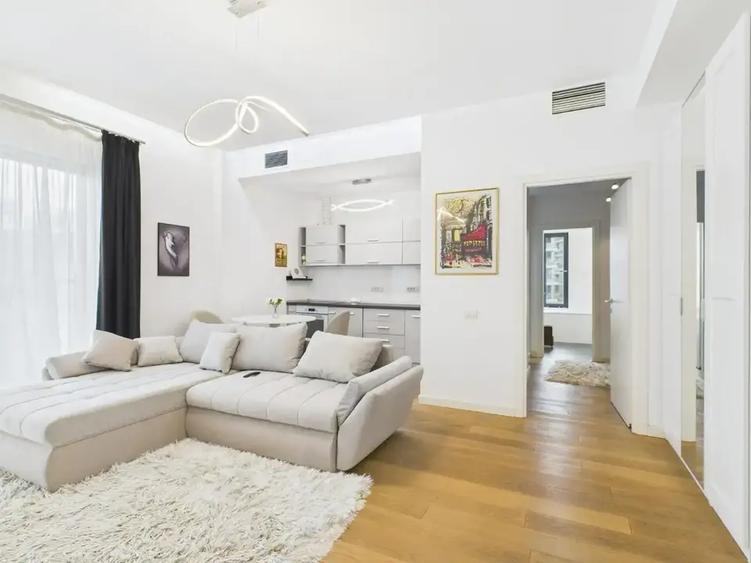 Apartament cu 3 camere, mobilat în Herăstrău