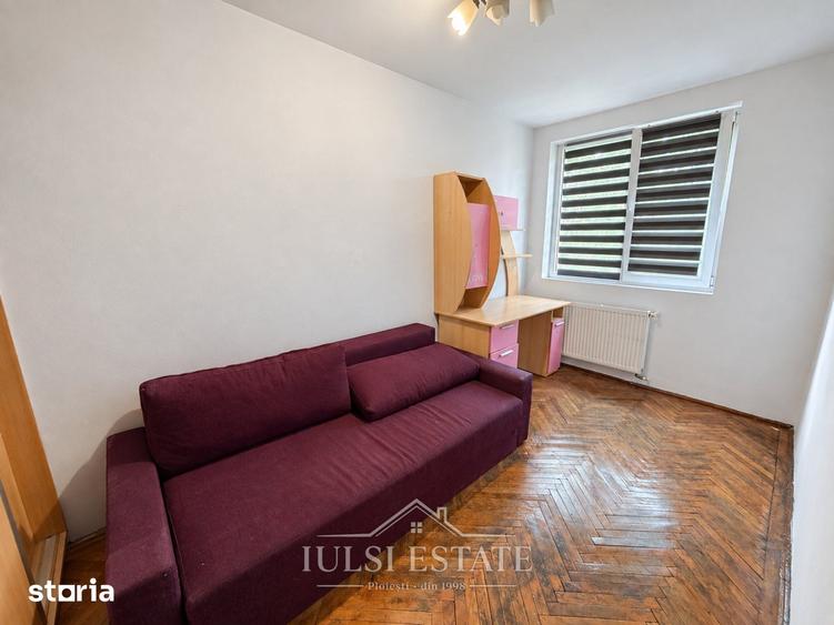 Apartament cu 3 camere decomandat în Andrei Mureșanu