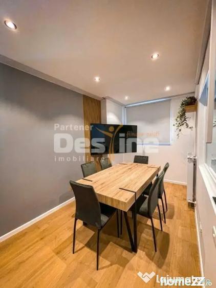 Apartament cu 3 camere, mobilat în Victoriei