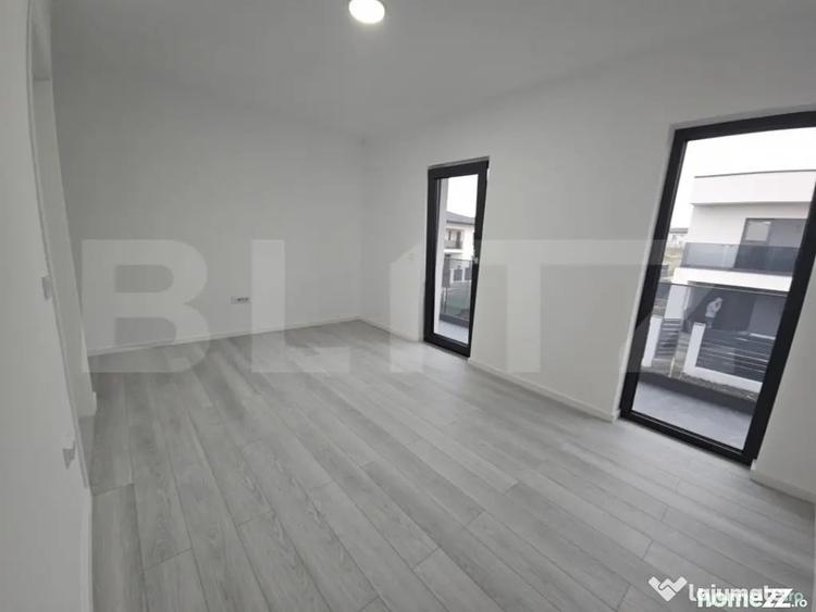 Casă cu 4 camere cu Teren 364 Mp în Miroslava
