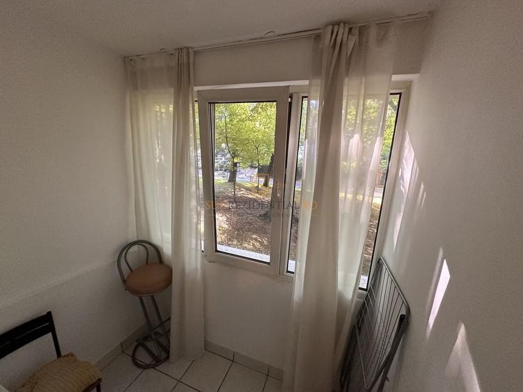 Garsonieră zona Turnu Măgurele – Metrou Apărătorii Patriei, Sector 4 - 3