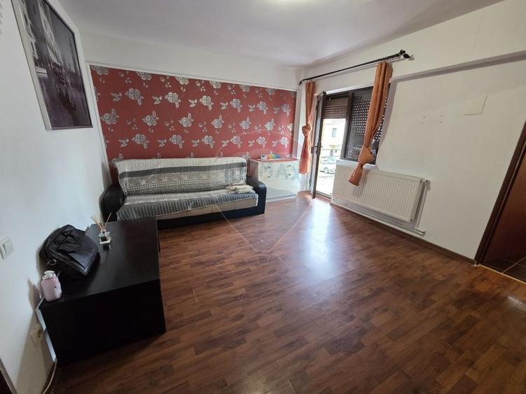 Apartament cu 1 camere decomandat, mobilat în Obor