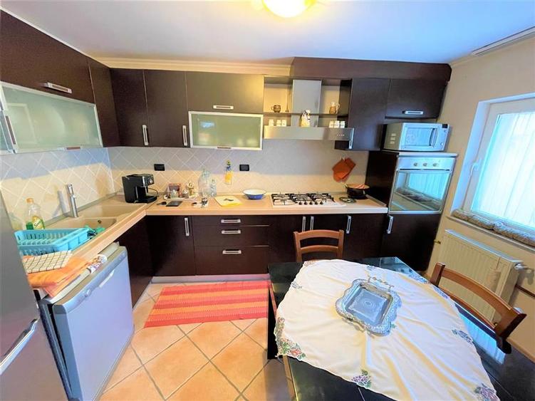Apartament 4 camere, mobilat +utilat, CT, etaj 4, zona Primarie - 6