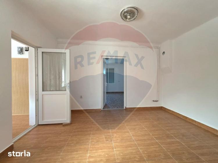 Casa ingrijita cu curte frumoasa | Tarnaveni Bozias - 9