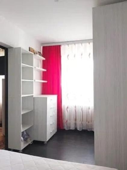 Apartament cu 2 camere semidecomandat, mobilat în Tătărași