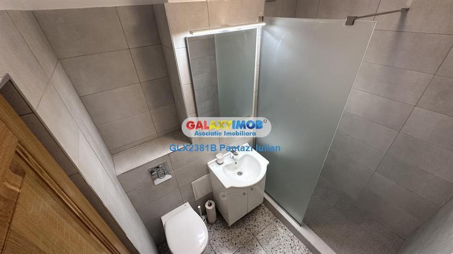 Apartament cu 3 camere decomandat, mobilat în Dristor