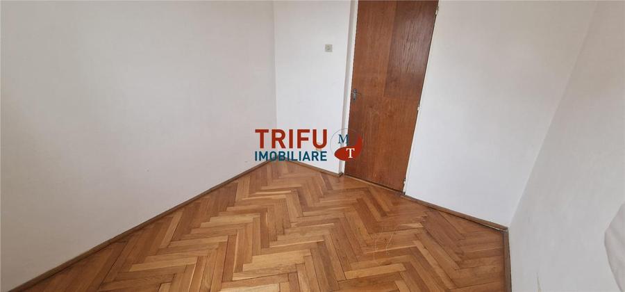 Apartament 3 camere, 2 bai, garaj, boxa zona Cetate - 4