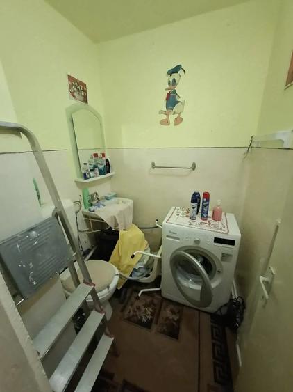 Apartament cu 3 camere decomandat în Govândari