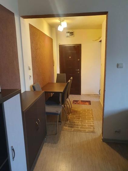 Apartament cu 2 camere nedecomandat în Becicherecu Mic