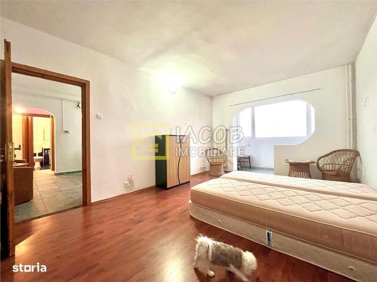 Apartament decomandat, 2 camere, etaj 3, str. Milcov , Bacau - 7