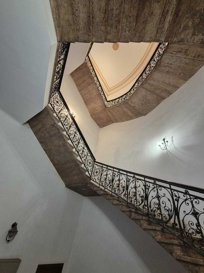 Apartament cu 2 camere semidecomandat în Ultracentral