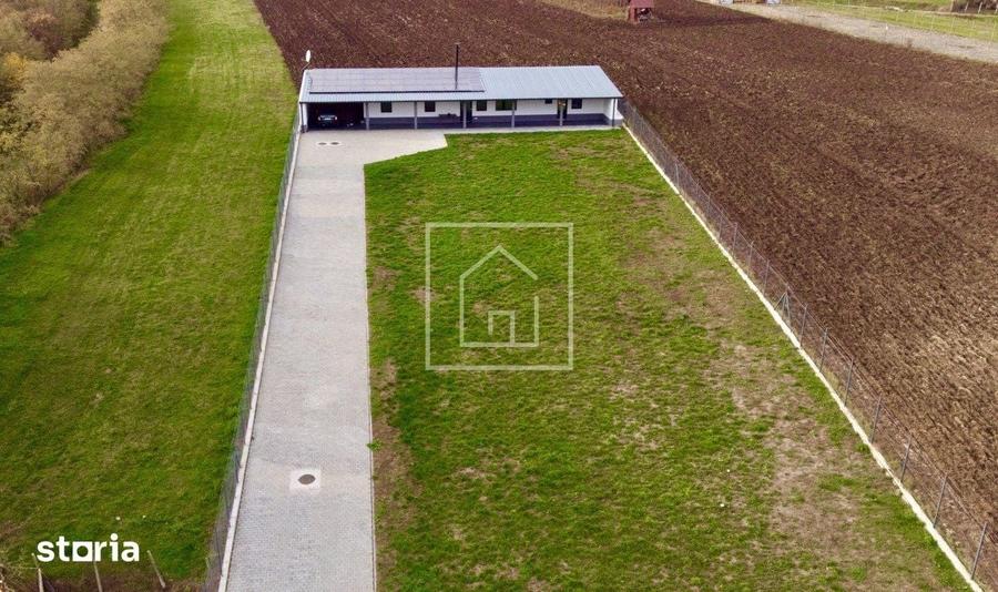 Casă cu 3 camere cu Teren 2148 Mp în Păuca