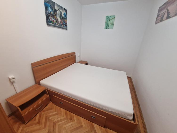 Apartament cu 2 camere nedecomandat, mobilat în P-ța Unirii