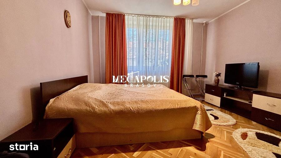 Casă cu 5 camere cu Teren 500 Mp în Central