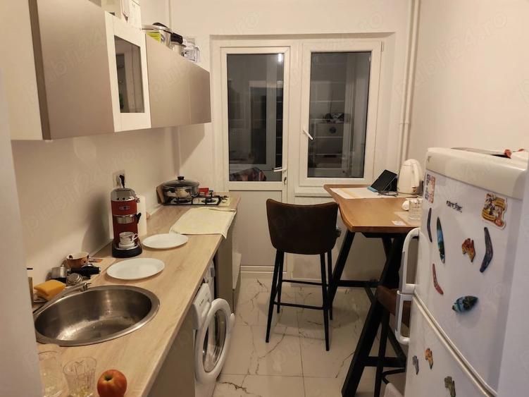 Apartament cu 2 camere decomandat în Pajura