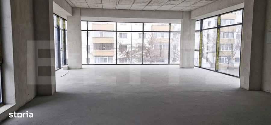 Spațiu comercial, de 150 mp, în Ultracentral