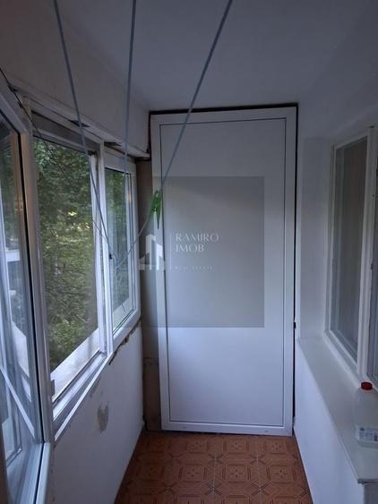 Apartament cu 2 camere semidecomandat în Titan