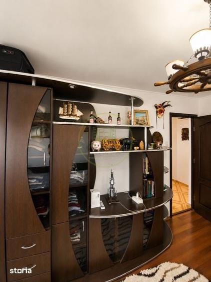 Apartament cu 2 camere decomandat în Valea Cetății