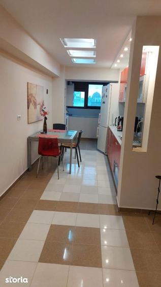 Apartament cu 2 camere, mobilat în Delfinariu