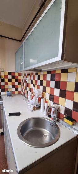 Apartament cu 2 camere decomandat în 13 Septembrie