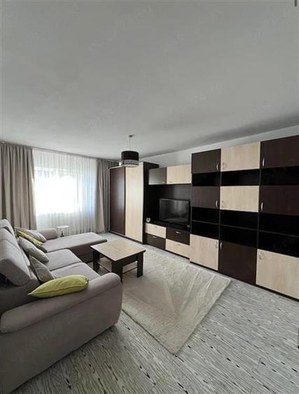 Apartament cu 2 camere decomandat, mobilat în Girocului