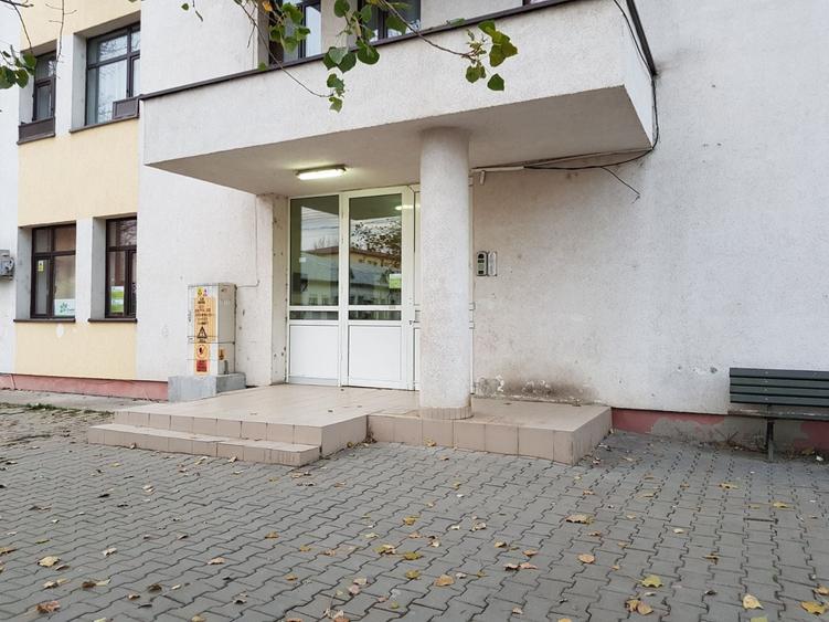 Garsonieră decomandată în Granit