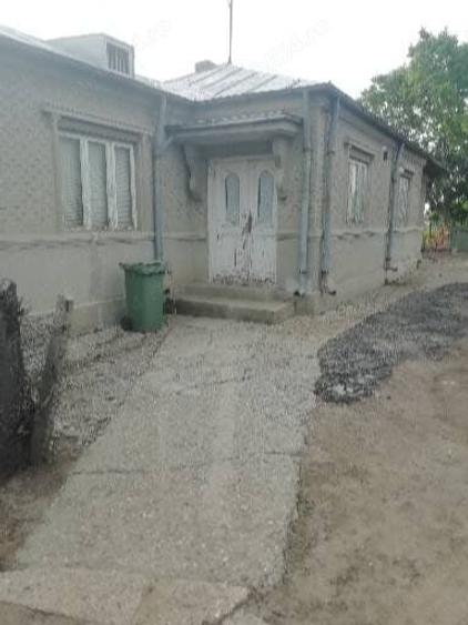Casă cu 3 camere cu Teren 1000 Mp în Odobești