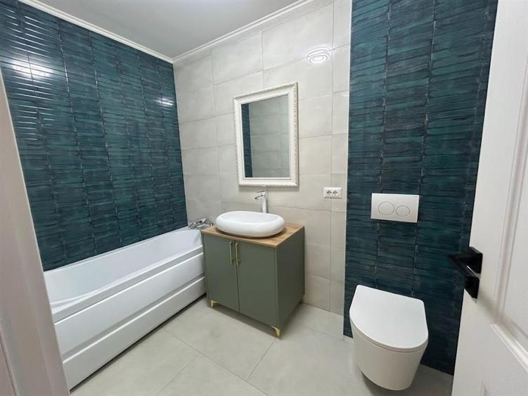 Apartament cu 2 camere decomandat, mobilat în Ipotești