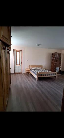 Casă cu 3 camere în Lunca
