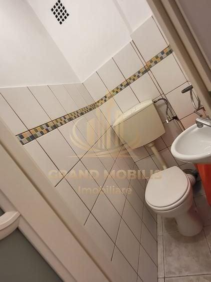Apartament cu 4 camere decomandat, mobilat în Brâncoveanu