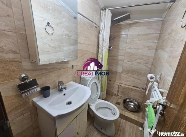Apartament cu 2 camere semidecomandat, mobilat în Pantelimon