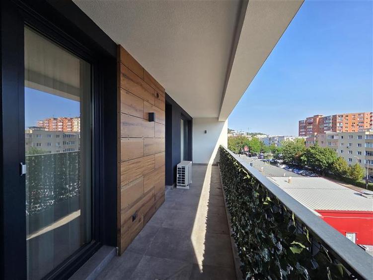Apartament cu 2 camere decomandat, mobilat în Răcădău