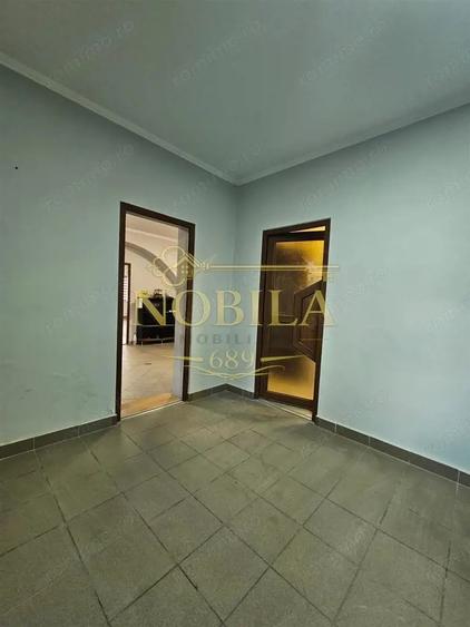 Casă cu 4 camere cu Teren 1100 Mp în Est