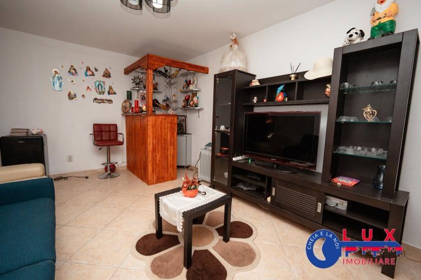 ID 168 APARTAMENT SPA?IOS DE INCHIRIAT CARTIER C5 - 4