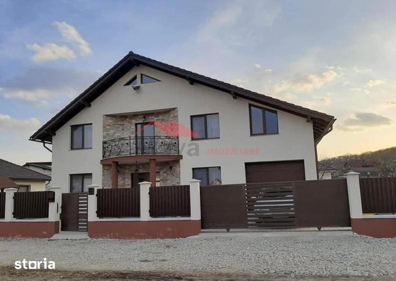 Casă cu 5 camere cu Teren 500 Mp în Unirea
