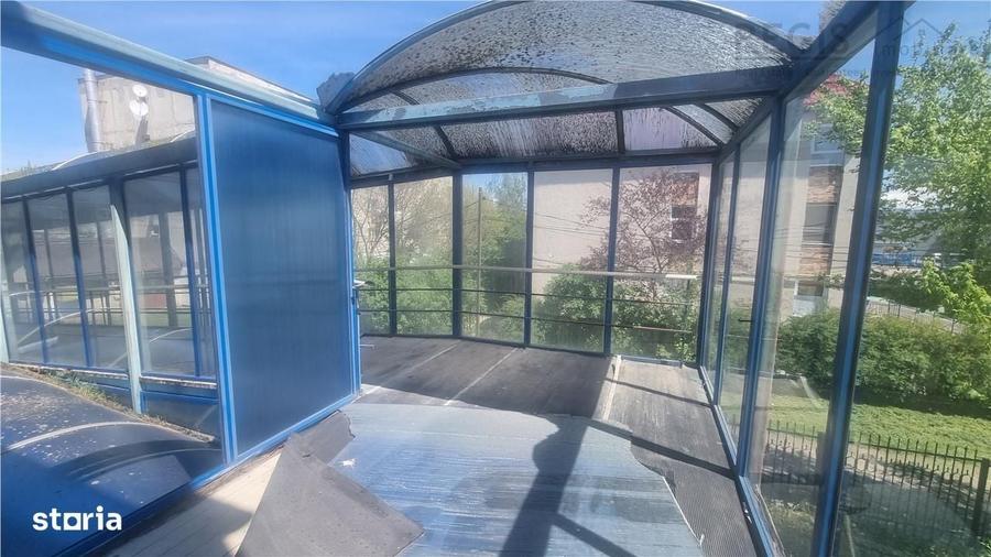 Spațiu comercial, de 1,400 mp, în Sânzieni