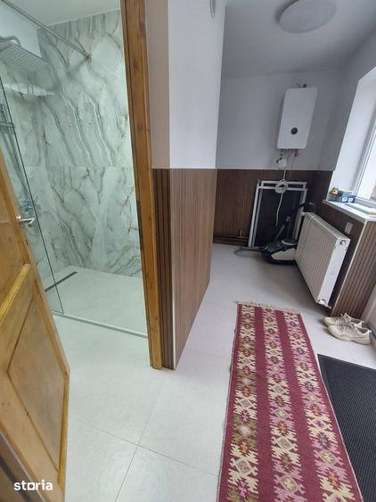 Casă cu 2 camere cu Teren 150 Mp în Centura