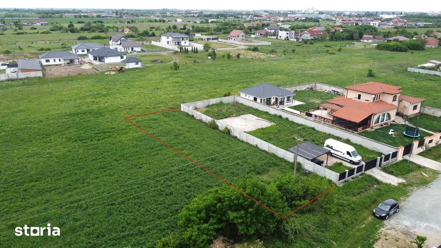 Teren de 799 mp, în Central